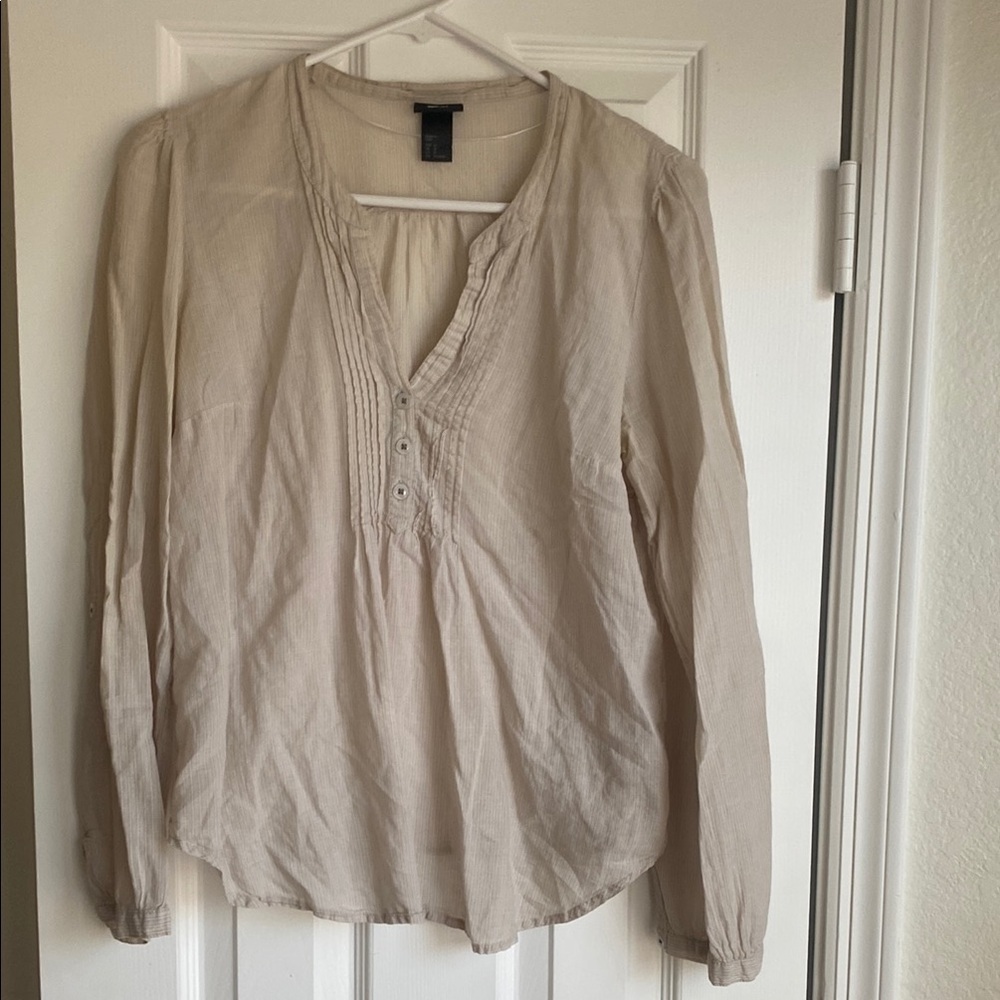 H&M Beige Long Sleeve Blouse‎